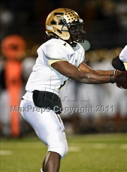 Thumbnail 1 in Arlington vs. Abilene (5A Region 1 Bi-District Playoffs) photogallery.