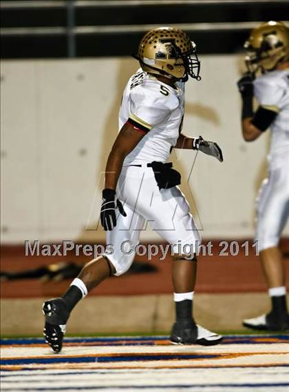 Thumbnail 2 in Arlington vs. Abilene (5A Region 1 Bi-District Playoffs) photogallery.