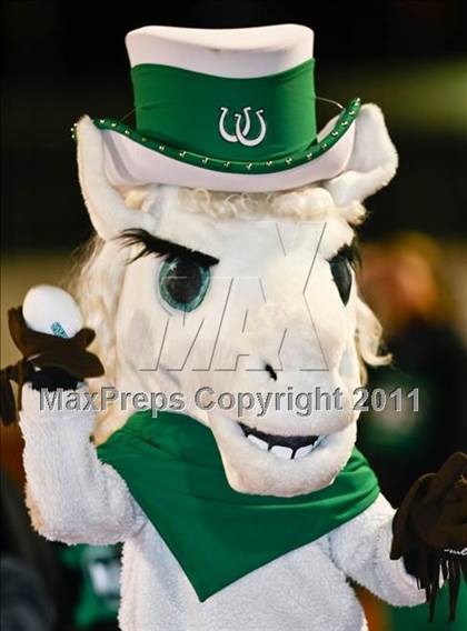 Thumbnail 3 in Arlington vs. Abilene (5A Region 1 Bi-District Playoffs) photogallery.