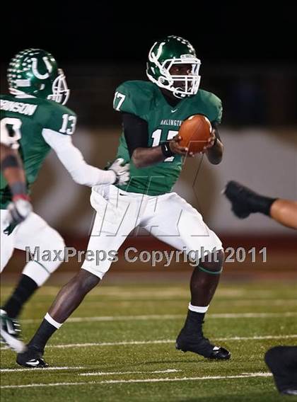 Thumbnail 2 in Arlington vs. Abilene (5A Region 1 Bi-District Playoffs) photogallery.