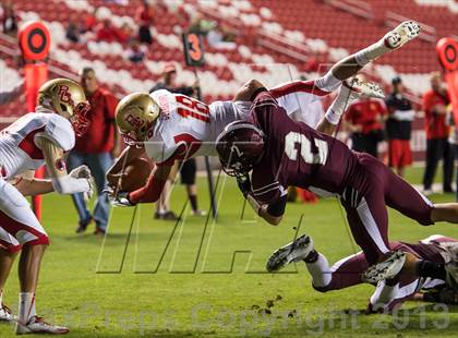 Thumbnail 1 in Bergen Catholic @ Jordan (Xfinity High School Football Challenge) photogallery.