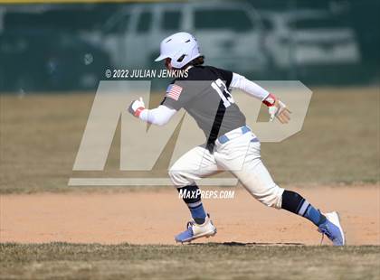Thumbnail 2 in Sugar-Salem vs. Grangeville photogallery.