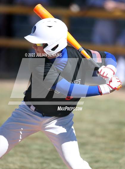 Thumbnail 3 in Sugar-Salem vs. Grangeville photogallery.
