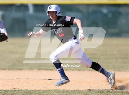 Thumbnail 3 in Sugar-Salem vs. Grangeville photogallery.