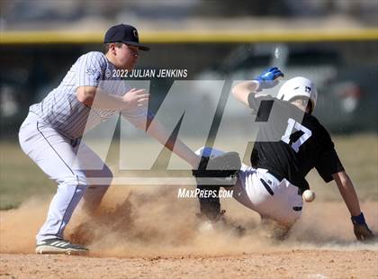 Thumbnail 1 in Sugar-Salem vs. Grangeville photogallery.