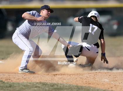 Thumbnail 2 in Sugar-Salem vs. Grangeville photogallery.