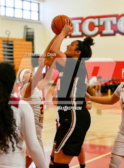 Thumbnail 3 in El Dorado vs. Roosevelt (Mark Keppel Tournament) photogallery.