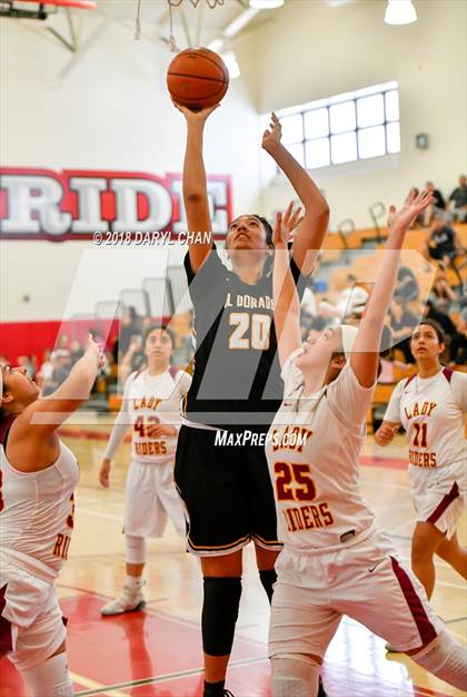 Thumbnail 3 in El Dorado vs. Roosevelt (Mark Keppel Tournament) photogallery.