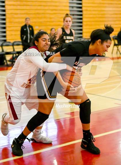 Thumbnail 2 in El Dorado vs. Roosevelt (Mark Keppel Tournament) photogallery.