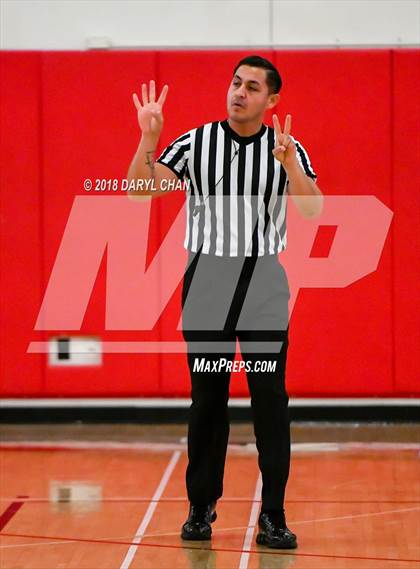 Thumbnail 3 in El Dorado vs. Roosevelt (Mark Keppel Tournament) photogallery.