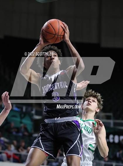 Thumbnail 1 in Africentric Early College vs Fairland (OHSAA D3 Regional Semifinal) photogallery.