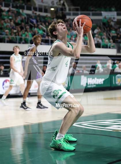 Thumbnail 2 in Africentric Early College vs Fairland (OHSAA D3 Regional Semifinal) photogallery.