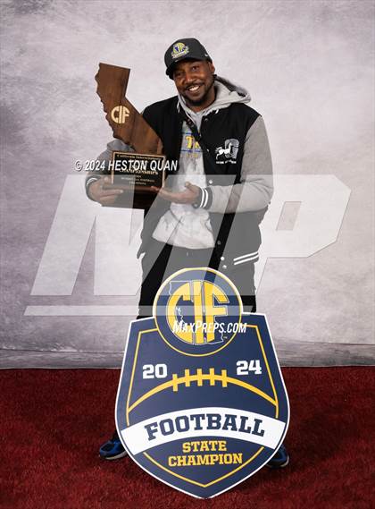 Thumbnail 2 in Grant (CIF State D2AA Champions) photogallery.