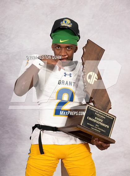 Thumbnail 3 in Grant (CIF State D2AA Champions) photogallery.