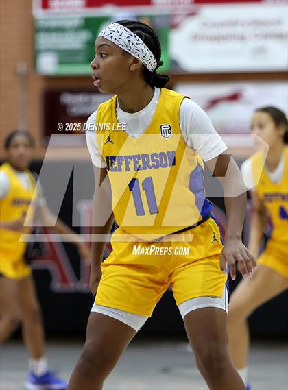 Thumbnail 3 in Alameda vs. Jefferson (Sabrina Ionescu Showcase) photogallery.