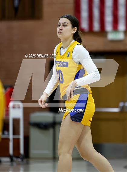 Thumbnail 2 in Alameda vs. Jefferson (Sabrina Ionescu Showcase) photogallery.