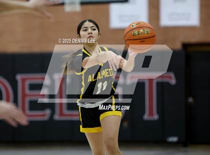 Thumbnail 2 in Alameda vs. Jefferson (Sabrina Ionescu Showcase) photogallery.