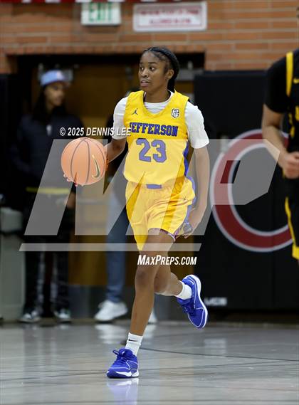 Thumbnail 3 in Alameda vs. Jefferson (Sabrina Ionescu Showcase) photogallery.