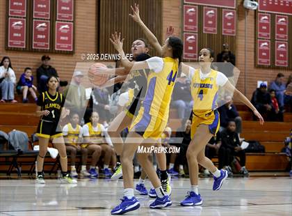 Thumbnail 2 in Alameda vs. Jefferson (Sabrina Ionescu Showcase) photogallery.
