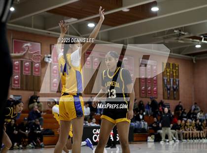 Thumbnail 3 in Alameda vs. Jefferson (Sabrina Ionescu Showcase) photogallery.