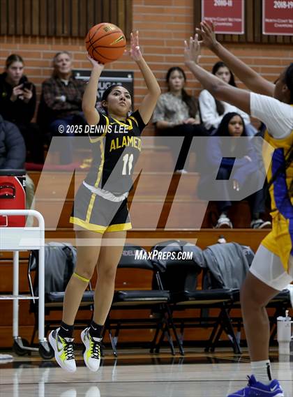 Thumbnail 1 in Alameda vs. Jefferson (Sabrina Ionescu Showcase) photogallery.