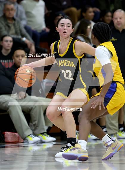 Thumbnail 1 in Alameda vs. Jefferson (Sabrina Ionescu Showcase) photogallery.