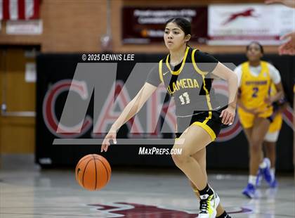 Thumbnail 2 in Alameda vs. Jefferson (Sabrina Ionescu Showcase) photogallery.