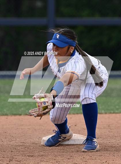 Thumbnail 1 in Palo Verde vs. Reed (NIAA 5A Round 1) photogallery.