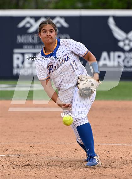 Thumbnail 1 in Palo Verde vs. Reed (NIAA 5A Round 1) photogallery.