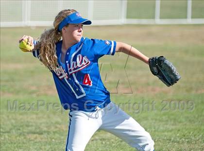 Thumbnail 3 in Ventura @ San Marcos photogallery.