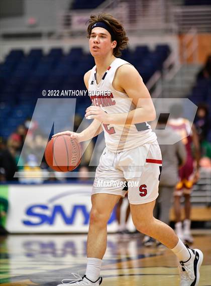 Thumbnail 3 in Archbishop Stepinac vs. Cardinal Hayes (CHSAA Championship) photogallery.