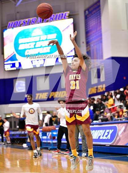 Thumbnail 1 in Archbishop Stepinac vs. Cardinal Hayes (CHSAA Championship) photogallery.