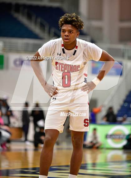 Thumbnail 3 in Archbishop Stepinac vs. Cardinal Hayes (CHSAA Championship) photogallery.
