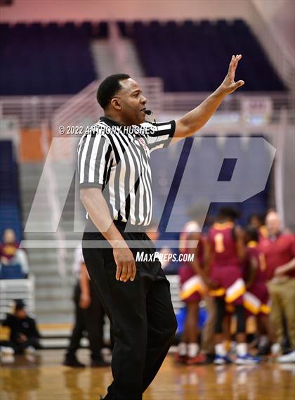 Thumbnail 3 in Archbishop Stepinac vs. Cardinal Hayes (CHSAA Championship) photogallery.