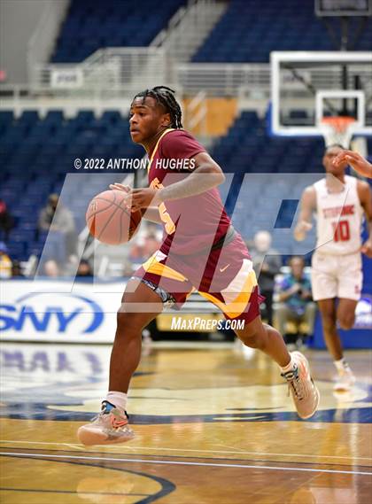 Thumbnail 2 in Archbishop Stepinac vs. Cardinal Hayes (CHSAA Championship) photogallery.