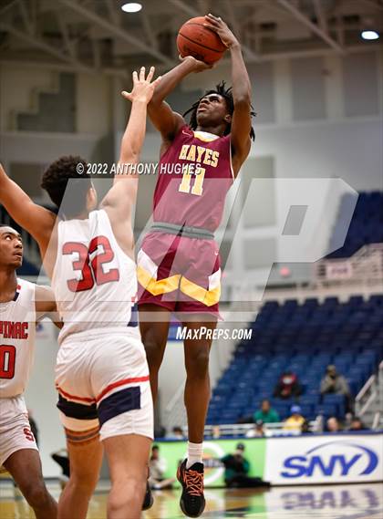 Thumbnail 3 in Archbishop Stepinac vs. Cardinal Hayes (CHSAA Championship) photogallery.