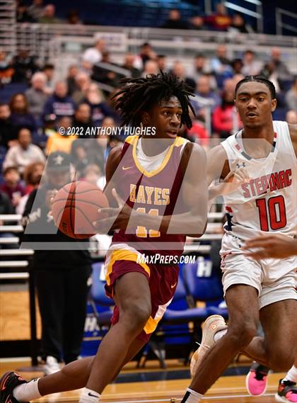 Thumbnail 2 in Archbishop Stepinac vs. Cardinal Hayes (CHSAA Championship) photogallery.
