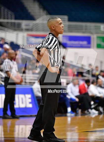Thumbnail 3 in Archbishop Stepinac vs. Cardinal Hayes (CHSAA Championship) photogallery.
