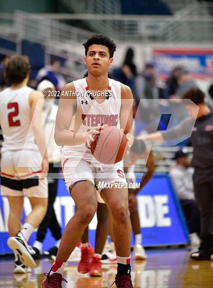 Thumbnail 2 in Archbishop Stepinac vs. Cardinal Hayes (CHSAA Championship) photogallery.