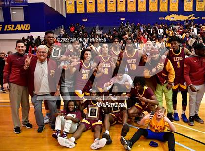 Thumbnail 2 in Archbishop Stepinac vs. Cardinal Hayes (CHSAA Championship) photogallery.