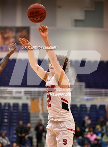 Thumbnail 2 in Archbishop Stepinac vs. Cardinal Hayes (CHSAA Championship) photogallery.