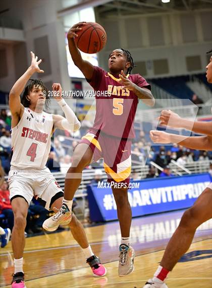 Thumbnail 1 in Archbishop Stepinac vs. Cardinal Hayes (CHSAA Championship) photogallery.