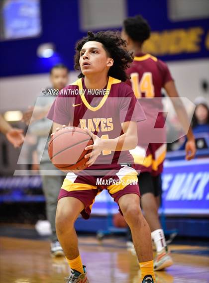 Thumbnail 1 in Archbishop Stepinac vs. Cardinal Hayes (CHSAA Championship) photogallery.