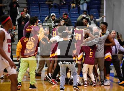 Thumbnail 1 in Archbishop Stepinac vs. Cardinal Hayes (CHSAA Championship) photogallery.