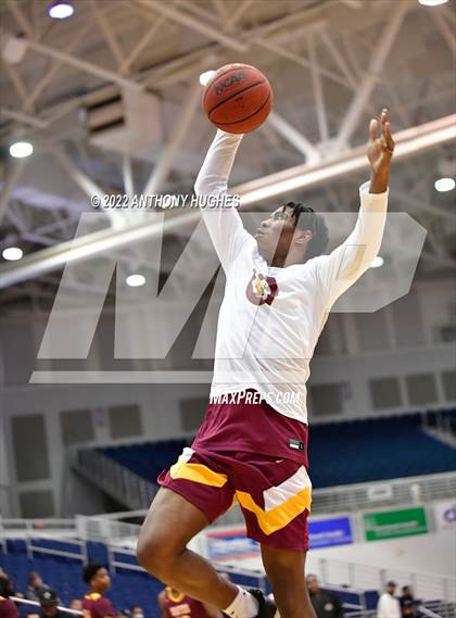 Thumbnail 2 in Archbishop Stepinac vs. Cardinal Hayes (CHSAA Championship) photogallery.