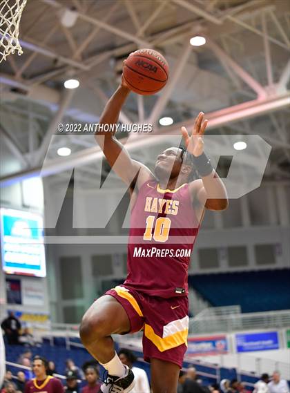 Thumbnail 2 in Archbishop Stepinac vs. Cardinal Hayes (CHSAA Championship) photogallery.