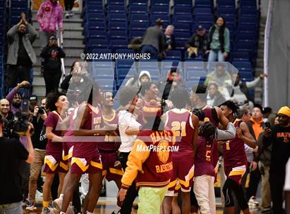 Thumbnail 2 in Archbishop Stepinac vs. Cardinal Hayes (CHSAA Championship) photogallery.