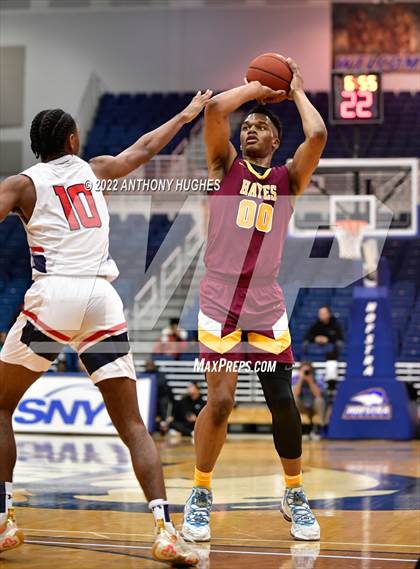 Thumbnail 2 in Archbishop Stepinac vs. Cardinal Hayes (CHSAA Championship) photogallery.
