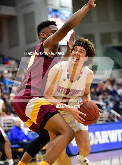 Thumbnail 1 in Archbishop Stepinac vs. Cardinal Hayes (CHSAA Championship) photogallery.