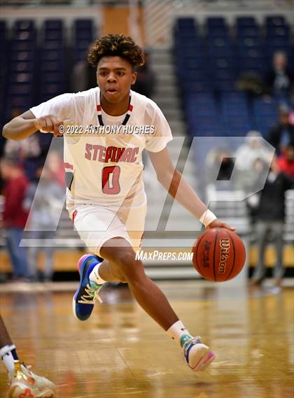 Thumbnail 2 in Archbishop Stepinac vs. Cardinal Hayes (CHSAA Championship) photogallery.